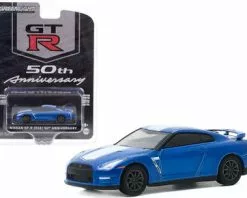 ModelToyCars 2016 Nissan GT-R (R35), GT-R 50th Anniversary - Greenlight 28040-D - 1/64 Scale Diecast Car