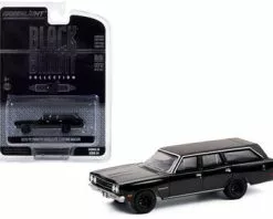 ModelToyCars 1970 Plymouth Satellite Station Wagon, Black - Greenlight 28050A/48 - 1/64 Scale Diecast Car