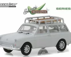 1968 Volkswagen Type-3 Squareback Panel W/Roof Rack, White - Greenlight 29910D - 1/64 Diecast Car