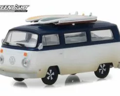 1973 Volkswagen Type 2 Van W/Surf Boards, White W/blue - Greenlight 29956 - 1/64 Scale Diecast Car