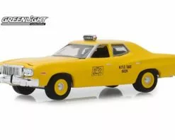 1975 Ford Torino, NYC Taxi Cab - Greenlight 30058/48 - 1/64 Scale Diecast Model Toy Car