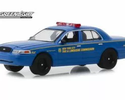 Greenlight 2006 Ford Crown Victoria, NYCy Taxi And Limo Comm- 30092/48 - 1/64 Scale Diecast Model Toy Car