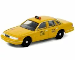 ModelToyCars New York City Taxi 1994 Ford Crown Victoria, Yellow - Greenlight 30206/48 - 1/64 Scale Diecast Car