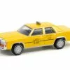 1991 Ford LTD Crown Victoria NYC Taxi, Yellow - Greenlight 30290/48 - 1/64 Scale Diecast Car -Diecast Cars Store 30290 48 GL 1991 Ford LTD Crown Victoria NYC Taxi 164 1 66344.1645052876.386.513