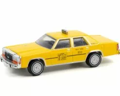 1991 Ford LTD Crown Victoria NYC Taxi, Yellow - Greenlight 30290/48 - 1/64 Scale Diecast Car