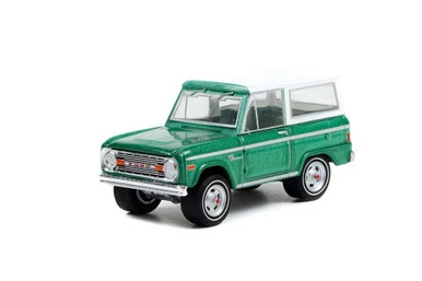 1977 Ford Bronco (Lot #1001.1), Jade Glow Green - Greenlight 37250F - 1/64 Scale Diecast Car 3 1977 Ford Bronco (Lot #1001.1), Jade Glow Green - Greenlight 37250F - 1/64 Scale Diecast Car