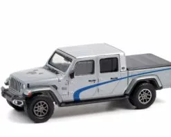 Greenlight 2020 Jeep Gladiator Pickupwith Bed Cover "Auburn Hills", 42970F/48 1/64 Scale Diecast Model Toy Car