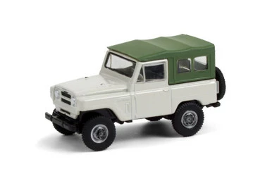 1973 Nissan Patrol 60, Beige/Tan With Green Roof - Greenlight 47070D/48 - 1/64 Scale Diecast Car 3 1973 Nissan Patrol 60, Beige/Tan With Green Roof - Greenlight 47070D/48 - 1/64 Scale Diecast Car