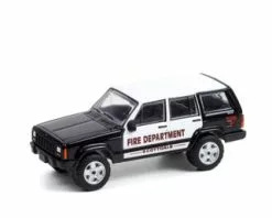 2000 Jeep Cherokee, Black And White - Greenlight 67020D/48 - 1/64 Scale Diecast Model Toy Car