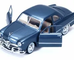 Motor Max 1949 Ford Coupe Classic Oldies Car, Blue - Motormax 73213 - 1/24 Scale Diecast Model Toy Car