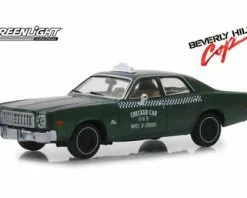 1976 Plymouth Fury Taxi Checker Cab, Beverly Hills Cop - Greenlight 86566 - 1/43 Scale Diecast Car