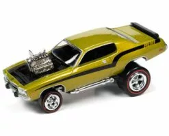 Johnny Lightning 1973 Plymouth Road Runner, Lime Gold Metallic - JLSP182/24A - 1/64 Scale Diecast Model Toy Car