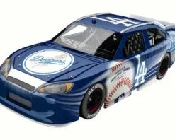Los Angeles Dodgers 2012 Ford Fusion& White - Lionel NASCAR - 1/24 Scale Diecast Model Toy Car